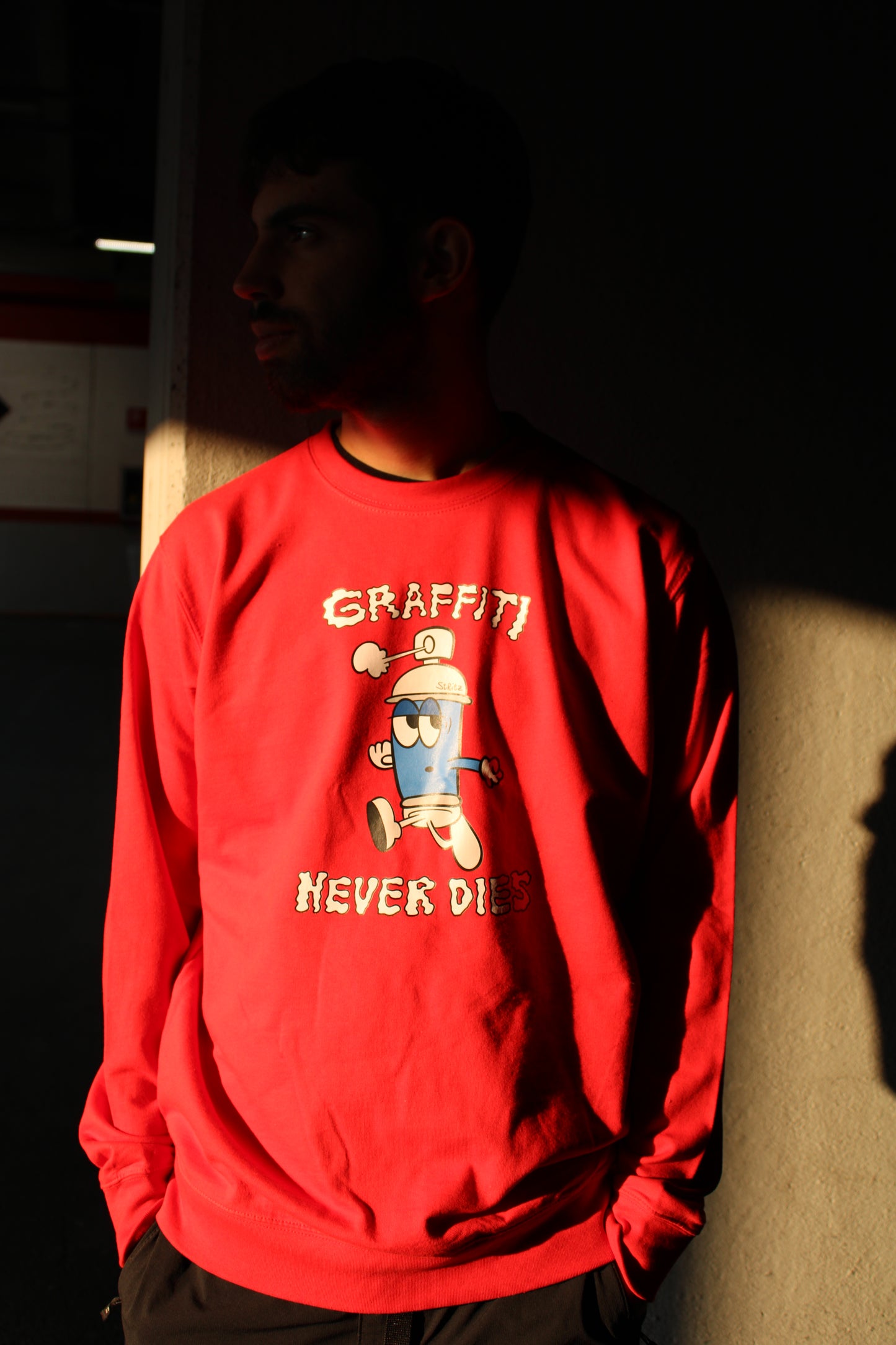 GRAFFITI CREWNECK